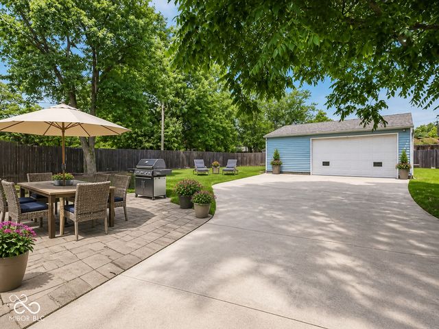 7910 Souter Drive, Indianapolis, IN 46219