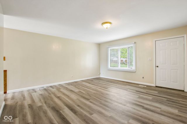 7910 Souter Drive, Indianapolis, IN 46219