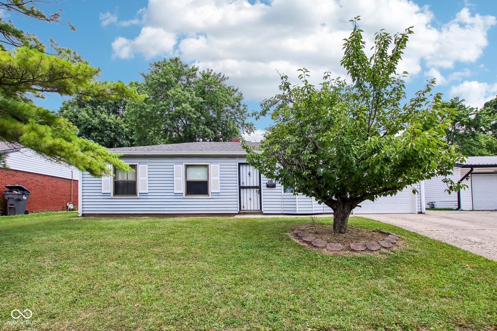 7910 Souter Drive, Indianapolis, IN 46219