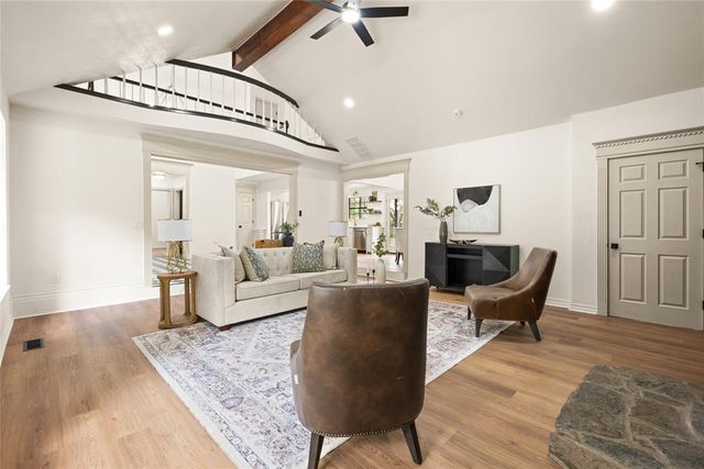 839 E Burr Oak Road, Norman, OK 73072