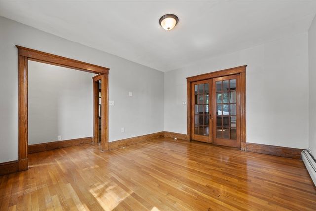 391 Poplar St, Boston, MA 02131