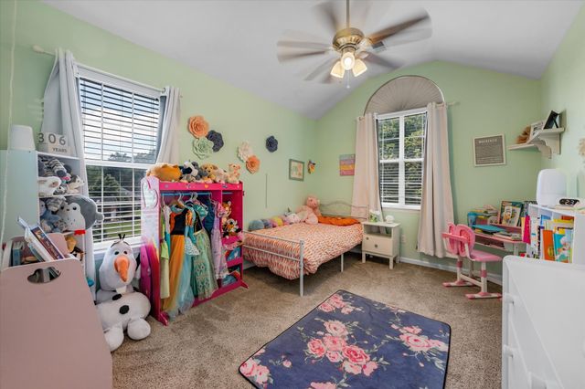2601 Windsor Ln, Old Hickory, TN 37138