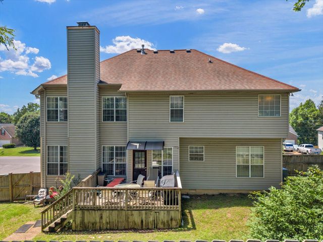 2601 Windsor Ln, Old Hickory, TN 37138