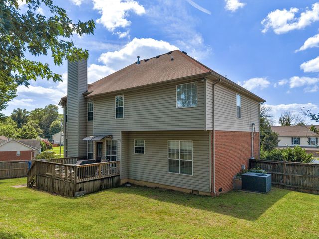 2601 Windsor Ln, Old Hickory, TN 37138