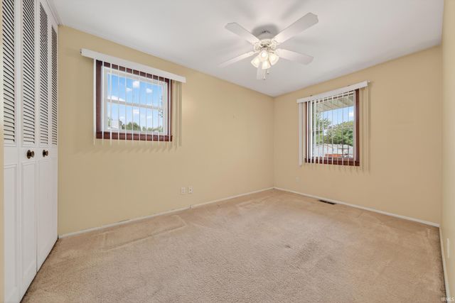 1613 AUGUSTA Court, Kokomo, IN 46902