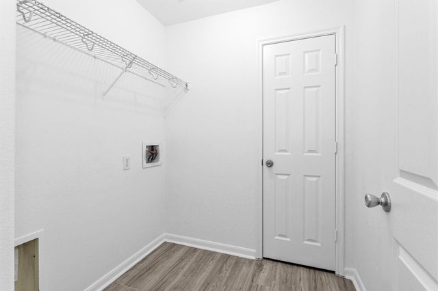 310 Remington Creek Drive, Houston, TX 77073