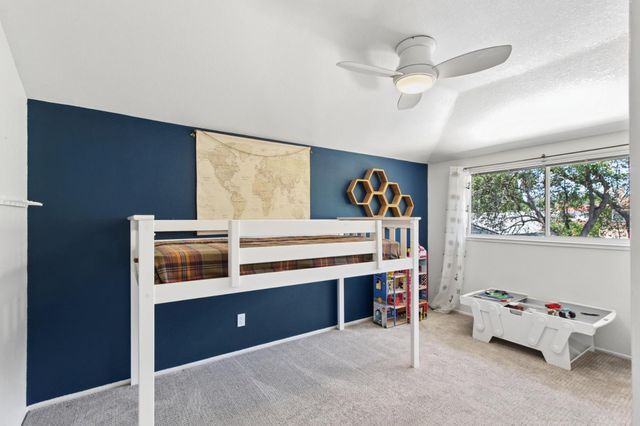 4921 Olive Oak Way, Carmichael, CA 95608