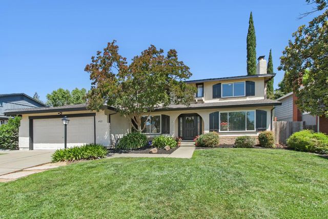 4921 Olive Oak Way, Carmichael, CA 95608