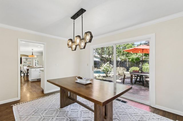 4921 Olive Oak Way, Carmichael, CA 95608