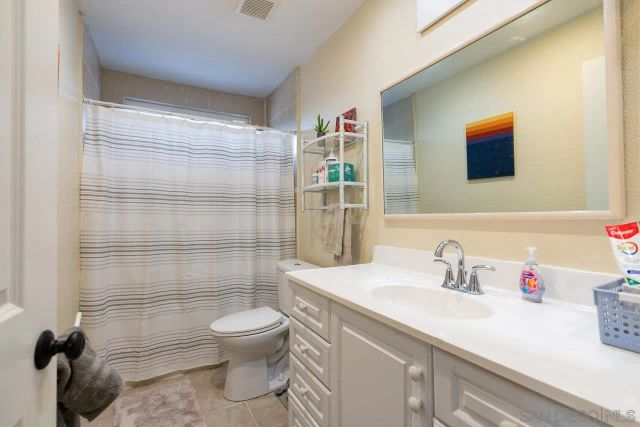 9563 Vista Secunda, San Diego, CA 92129