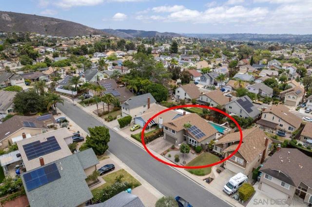 9563 Vista Secunda, San Diego, CA 92129