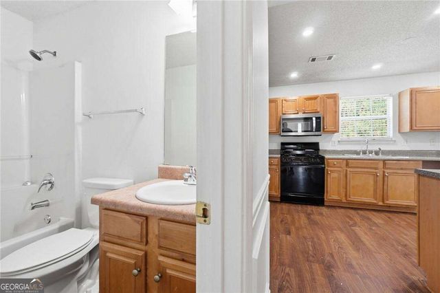645 Wildboar Court, Fairburn, GA 30213