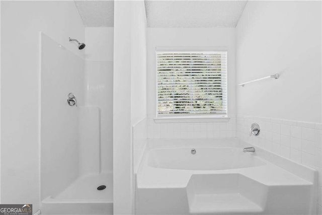 645 Wildboar Court, Fairburn, GA 30213