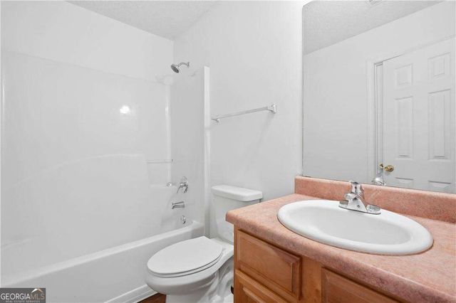 645 Wildboar Court, Fairburn, GA 30213