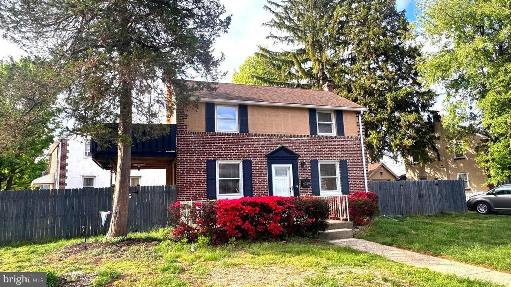 1029 LAMB RD, Secane, PA 19018