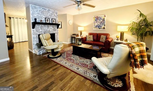 1475 Woodington Circle, Lawrenceville, GA 30044