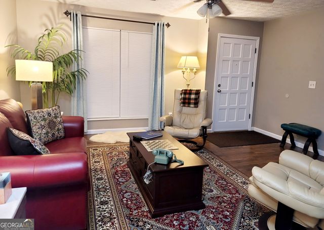 1475 Woodington Circle, Lawrenceville, GA 30044