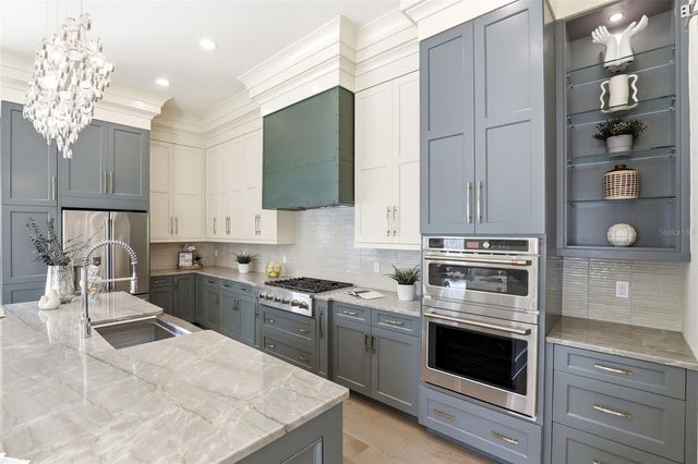 330 W PRINCETON STREET, Orlando, FL 32804