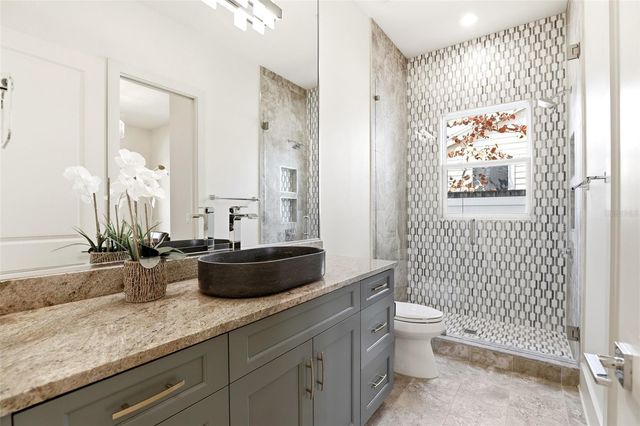 330 W PRINCETON STREET, Orlando, FL 32804