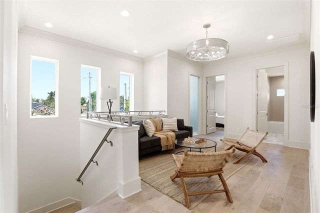 330 W PRINCETON STREET, Orlando, FL 32804