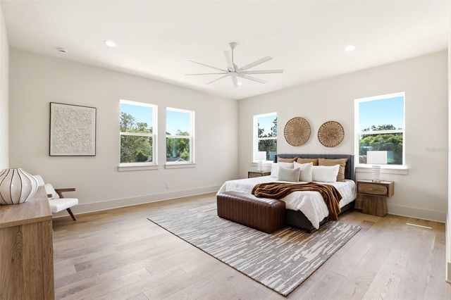 330 W PRINCETON STREET, Orlando, FL 32804