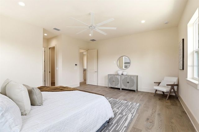 330 W PRINCETON STREET, Orlando, FL 32804