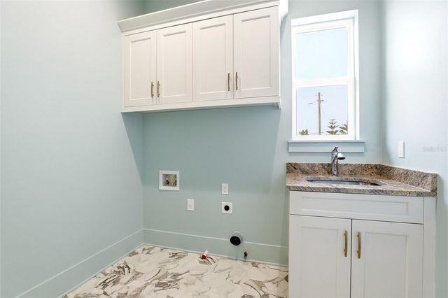 330 W PRINCETON STREET, Orlando, FL 32804