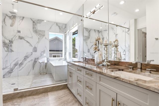 330 W PRINCETON STREET, Orlando, FL 32804