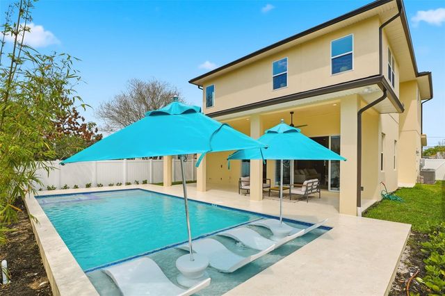 330 W PRINCETON STREET, Orlando, FL 32804