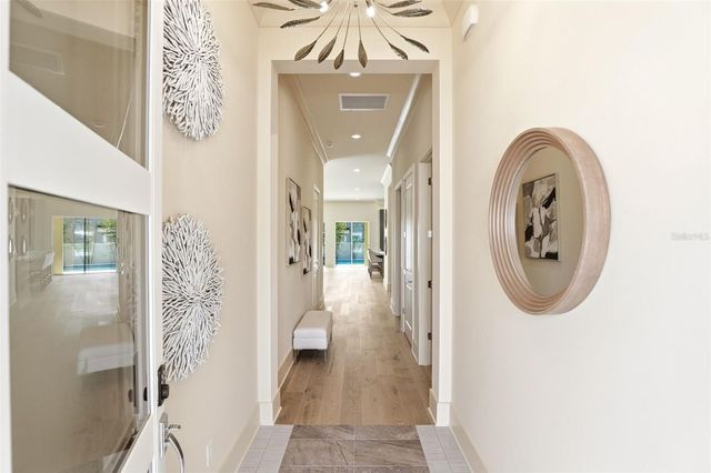 330 W PRINCETON STREET, Orlando, FL 32804