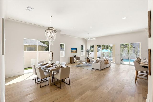 330 W PRINCETON STREET, Orlando, FL 32804