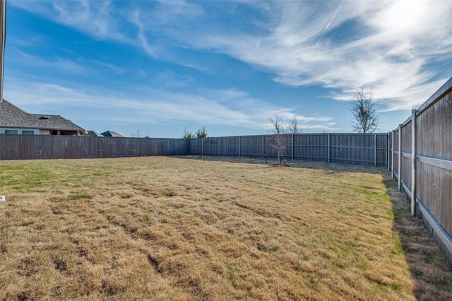 3533 Redbud Flower Trail, Prairie Ridge, TX 76084