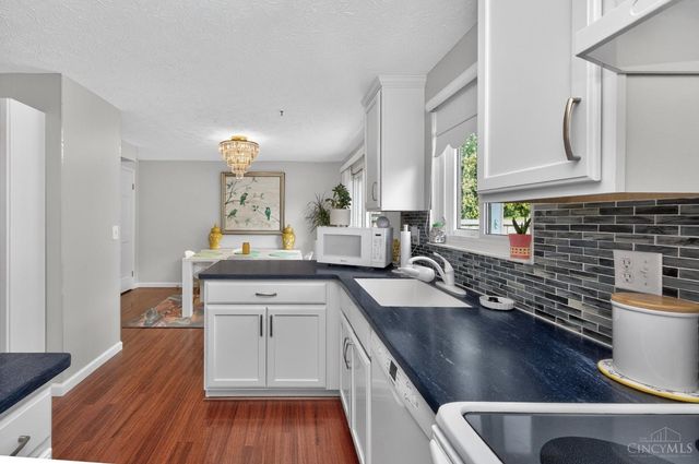 2859 Mossy Brink Court, Maineville, OH 45039