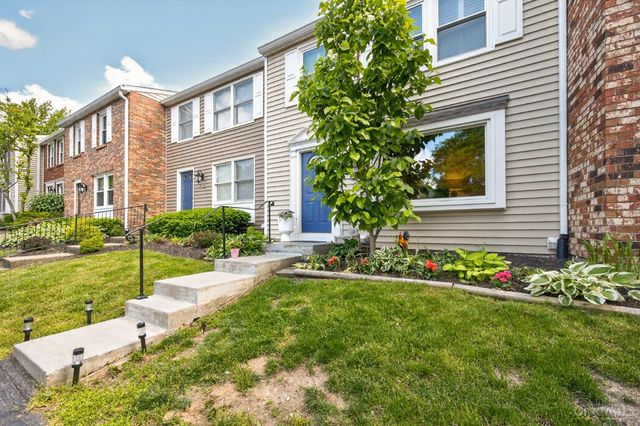 2859 Mossy Brink Court, Maineville, OH 45039