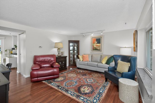 2859 Mossy Brink Court, Maineville, OH 45039