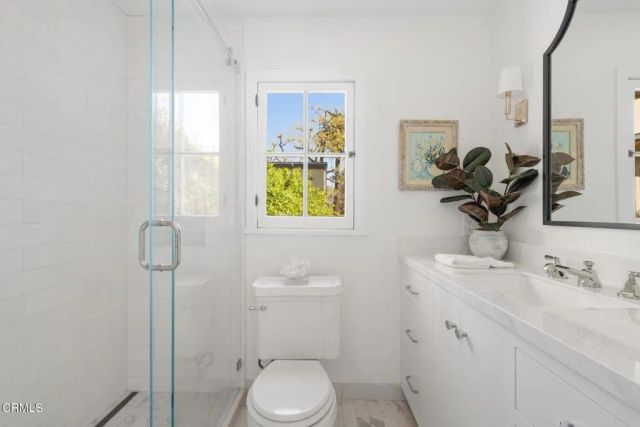 1275 Hillcrest Avenue, Pasadena, CA 91106