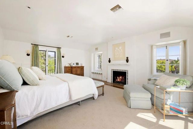 1275 Hillcrest Avenue, Pasadena, CA 91106