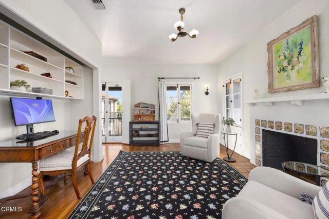 1275 Hillcrest Avenue, Pasadena, CA 91106