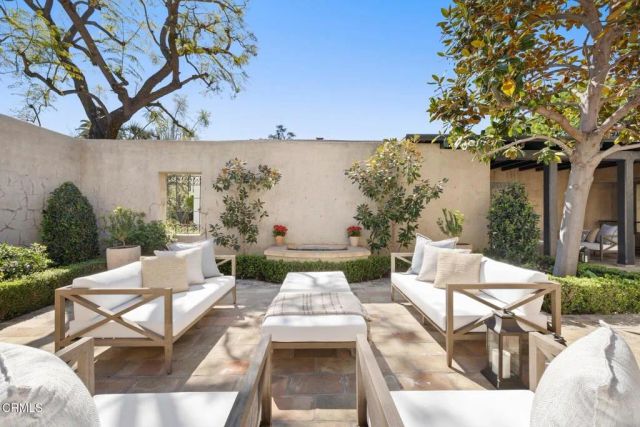 1275 Hillcrest Avenue, Pasadena, CA 91106