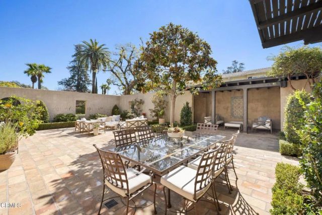 1275 Hillcrest Avenue, Pasadena, CA 91106