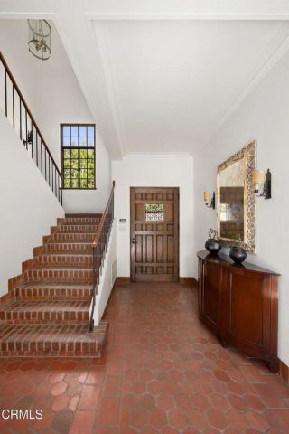 1275 Hillcrest Avenue, Pasadena, CA 91106