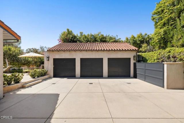 1275 Hillcrest Avenue, Pasadena, CA 91106