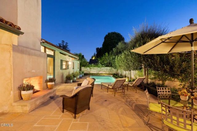 1275 Hillcrest Avenue, Pasadena, CA 91106