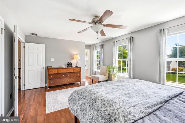 1313 STONEHENGE DR, Williamstown, NJ 08094