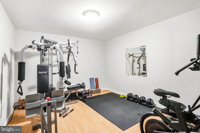 1313 STONEHENGE DR, Williamstown, NJ 08094