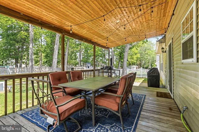 1313 STONEHENGE DR, Williamstown, NJ 08094