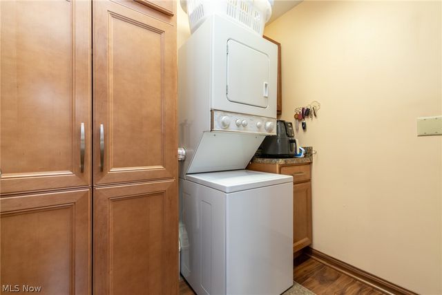 3 Windrush Lane, Beachwood, OH 44122