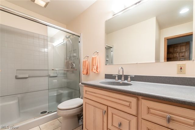 3 Windrush Lane, Beachwood, OH 44122