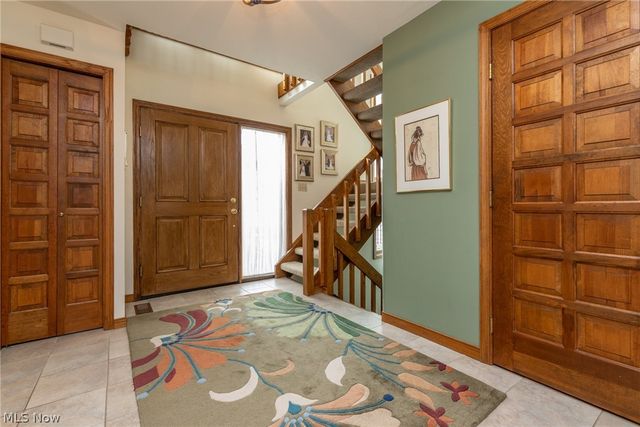 3 Windrush Lane, Beachwood, OH 44122
