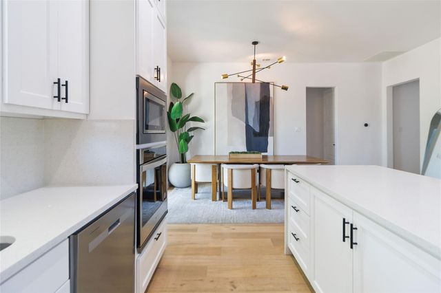 4136 Mart Street, Dallas, TX 75212